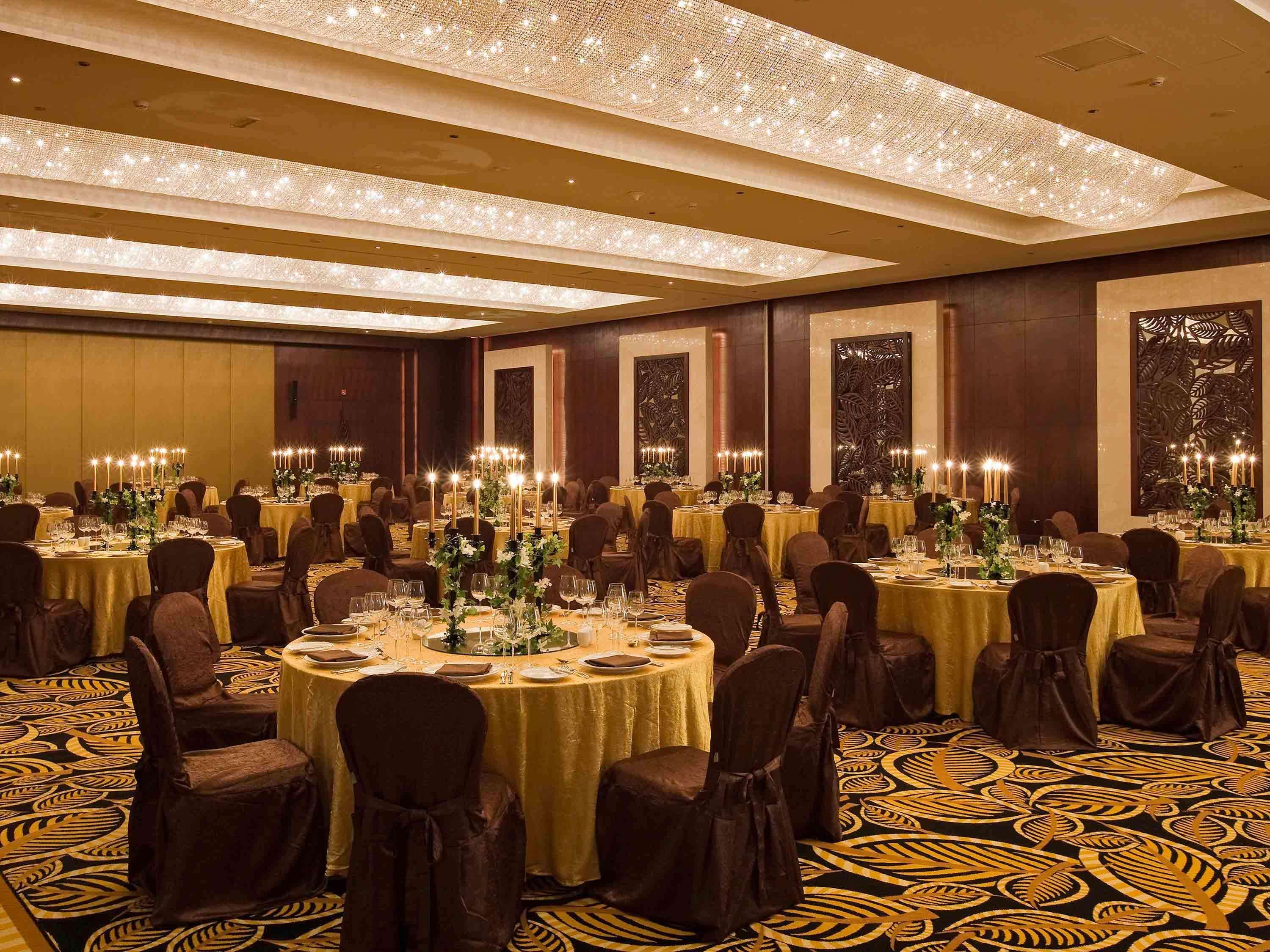 Sofitel Dubai Jumeirah Beach Exterior photo The ballroom at the Mandarin Oriental, Bangkok